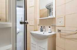 Apartament 3 camere decomandat, 102 mp, zona Calea Victoriei