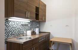 Apartament 3 camere decomandat, 102 mp, zona Calea Victoriei