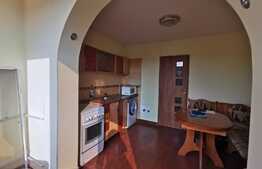 Apartament de 2 camere semidecomandat, zonă liniștită, Eroilor