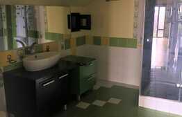 Casa 4 camere in Popesti - Leordeni, cu piscina incalzita si suprafata teren 560 mp