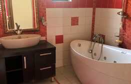 Casa 4 camere in Popesti - Leordeni, cu piscina incalzita si suprafata teren 560 mp