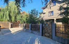 Casa 4 camere in Popesti - Leordeni, cu piscina incalzita si suprafata teren 560 mp