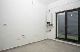 Apartament de 3 camere, 85 mp, curte 170 mp, zona Pipera