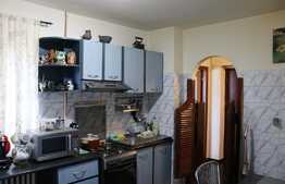 Apatament 3 camere, Lujerului