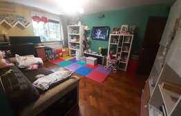 Apartament 3 camere, 63 mp, centrala proprie, zona Piața Miniș