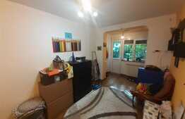 Apartament 3 camere, 63 mp, centrala proprie, zona Piața Miniș