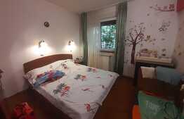 Apartament 3 camere, 63 mp, centrala proprie, zona Piața Miniș