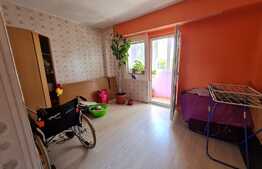 Apartament 3 camere, zona linistita