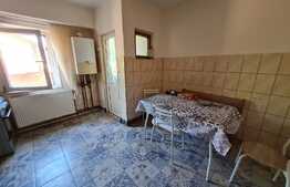 Apartament 3 camere, zona linistita