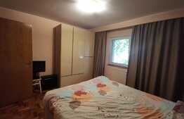 Apartament de 3 camere, 80 mp, zona Decebal