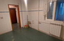 De vânzare apartament 3 camere, an de constructie 1980, 67 mp