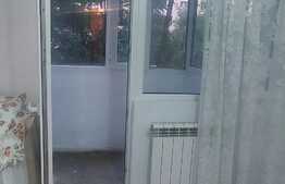 De vânzare apartament 3 camere, an de constructie 1980, 67 mp