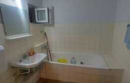 De vânzare apartament 3 camere, an de constructie 1980, 67 mp