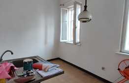 Apartament in vila, 3 camere decomandat, zona Cotroceni