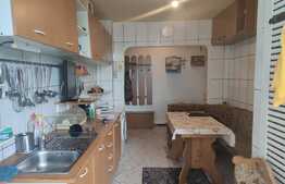 Apartament de 3 camere, 75 mp, zona Crangasi