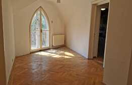 Apartament de 5 camere în vilă, 138 mp, zonă Ultracentrală