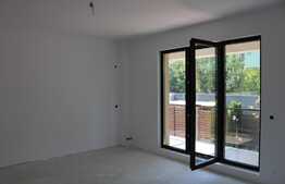 Apartament de 2 camere, 88 mp, foarte spațios!