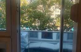 Apartament 2 camere, 44 mp, etaj intermediar, zona Magheru