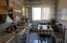 Apartament de 4 camere, 87 mp, zona Bulevardul Ghencea!