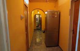 Apartament de 4 camere, 87 mp, zona Bulevardul Ghencea!