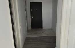 Apartament 2 camere, parcare, foarte spatios, vedere spre padure si lac!