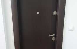 Apartament 2 camere, parcare, foarte spatios, vedere spre padure si lac!