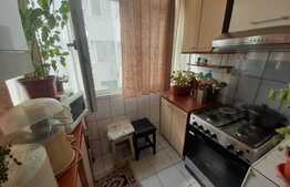 Apartament de 4 camere, 85 mp utili, centrală proprie, zona Dristor