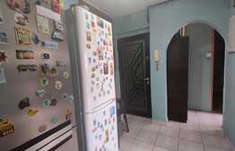 Apartament de 3 camere, 66 mp, zona Crangasi