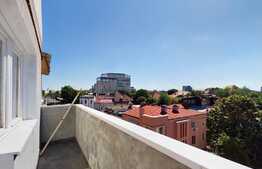 De vânzare apartament elegant de 4 camere in imobil renovat, zona Mihai Eminescu