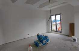 Apartament de 2 camere, nou, 56 mp, zona Pod Constanta