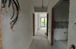 Apartament 3 camere nou, 66 mp utili, terasa 13,5 mp, zona Pod Constanta