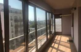 Apartament de 2 camere, 62 mp, parcare, zona foarte buna, Pajura!