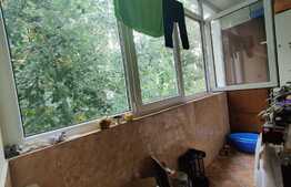 Apartament de 3 camere, decomandat, langa Parcul Moghioros