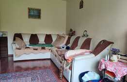 Apartament de 3 camere, decomandat, langa Parcul Moghioros