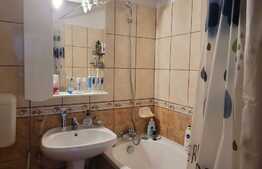 Apartament de 3 camere, 67 mp, parcare, Titan