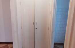 Apartament de 3 camere semidecomandat, 61 mp, zona Râul Doamnei