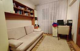Apartament de 3 camere, 70 mp, decomandat, Valea Ialomitei
