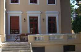 Proprietate SUPERBA, 1000 mp teren, 850 mp utili, Ultracentral, ideal INVESTITIE!