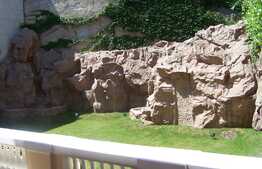 Proprietate SUPERBA, 1000 mp teren, 850 mp utili, Ultracentral, ideal INVESTITIE!