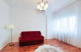 Preț special de sărbatori! Apartament 2 camere, zona cartierului Armenesc!