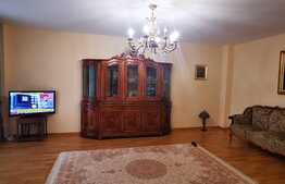 Apartament 3 camere, 120 mp utili, loc parcare propriu, zona Decebal! 