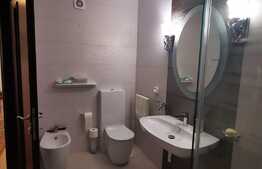 Apartament 3 camere, 120 mp utili, loc parcare propriu, zona Decebal! 