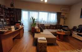 Apartament spatios de 2 camere, 77 mp, plus loc de parcare în zona Stefan cel Mare