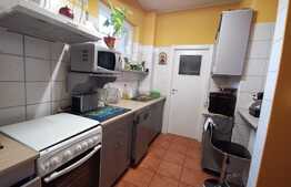 Apartament spatios de 2 camere, 77 mp, plus loc de parcare în zona Stefan cel Mare