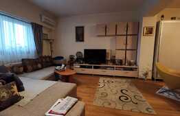 Apartament spatios de 2 camere, 77 mp, plus loc de parcare în zona Stefan cel Mare