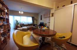 Apartament spatios de 2 camere, 77 mp, plus loc de parcare în zona Stefan cel Mare