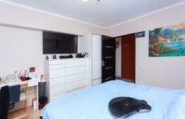 Apartament spatios de 3 camere, renovat complet, zona Vitan!