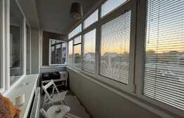 Apartament de 2 camere, la cheie, 58 mp, centrală proprie , parcare, 1 Decembrie