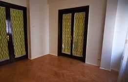 Apartament 5 camere, 130 mp, etaj intermediar, Ultracentral