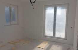 Apartament de 3 camere cu pod, 84 mp, zona Gorjului